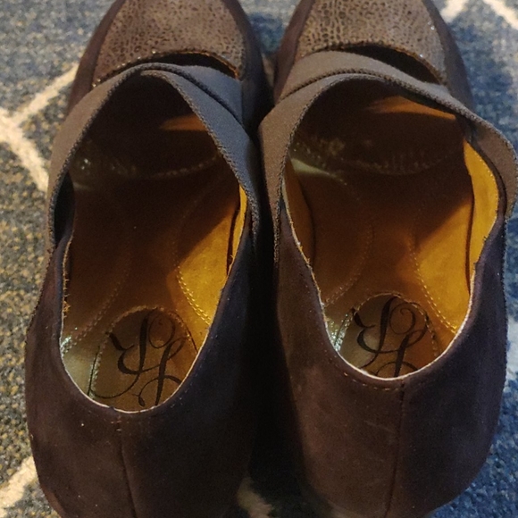 J. Renee Brown suede and sheen wedges - Picture 4 of 7